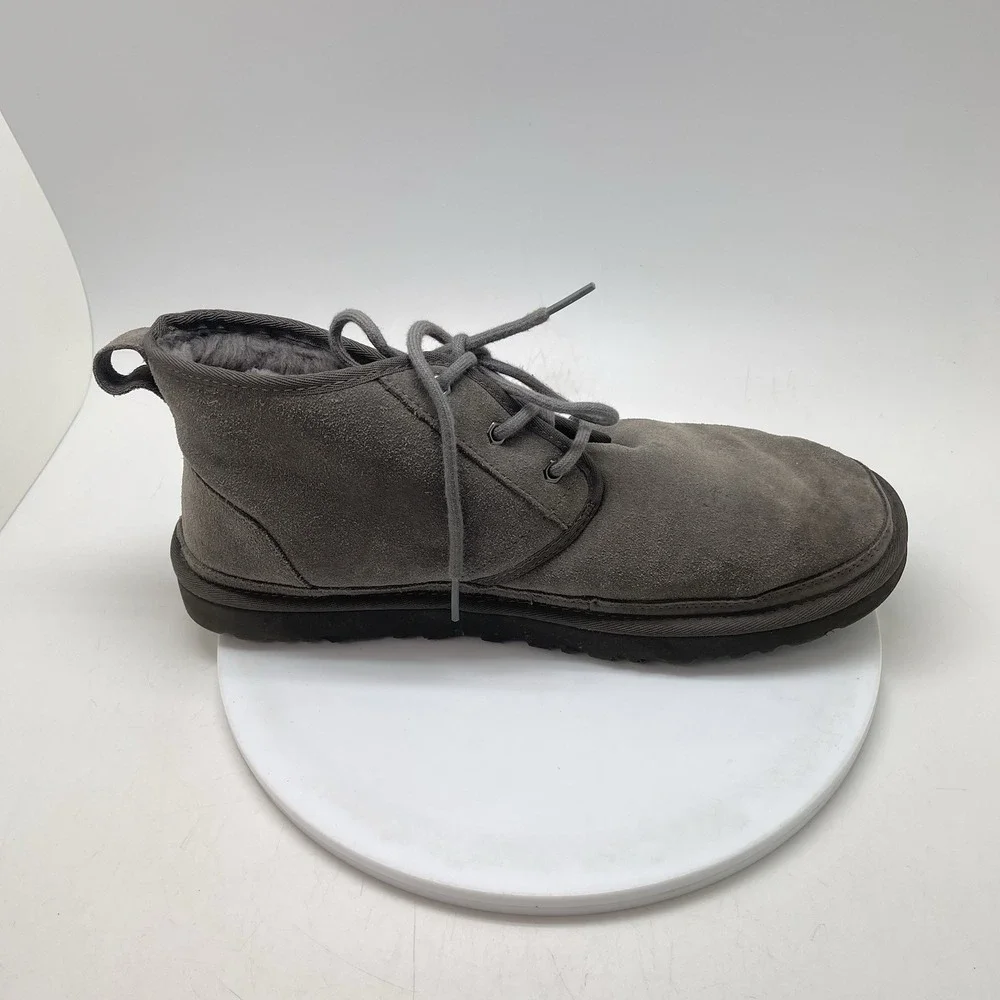 UGG Neumel Mens Size 13 Gray Suede Sherpa Lined Chukka Ankle Boots Lace Up 3236